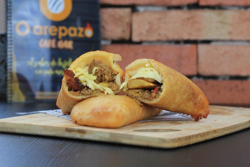 EMPANADA PABELLON